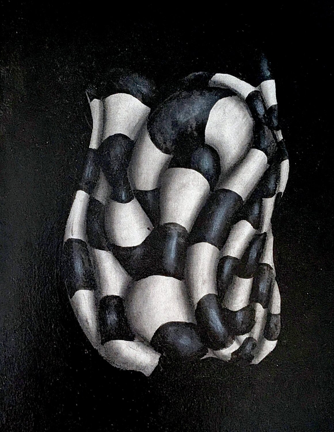 Opera contemporanea in bianco e nero II